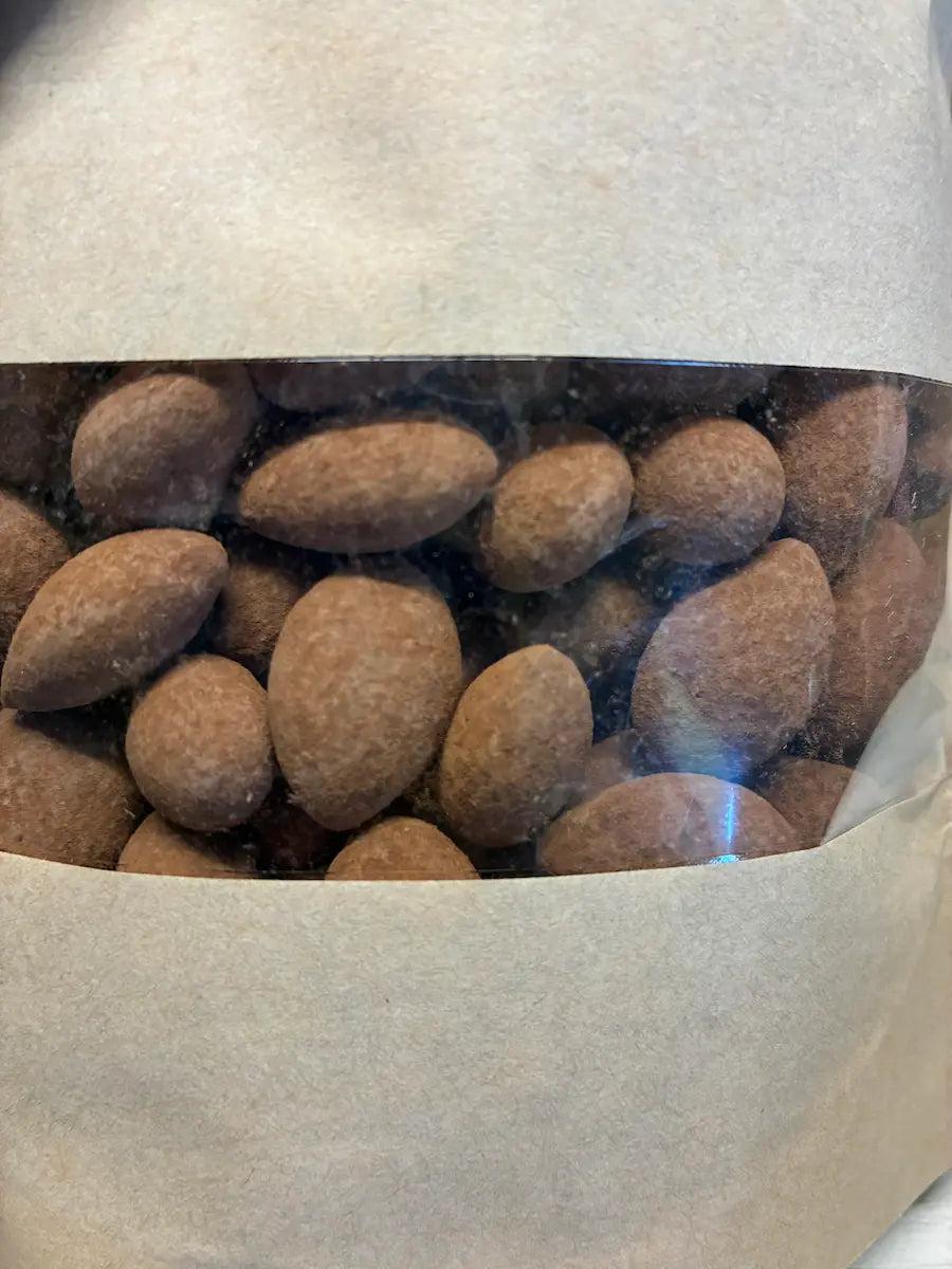 Amandes enrobées de chocolat - 600g