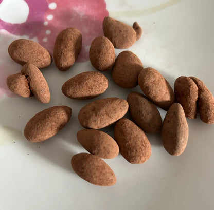 Amandes enrobées de chocolat - 600g